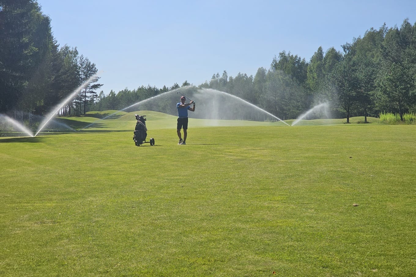 Dlaczego warto wybrać systemy nawadniające Rain Bird dla pól golfowych?